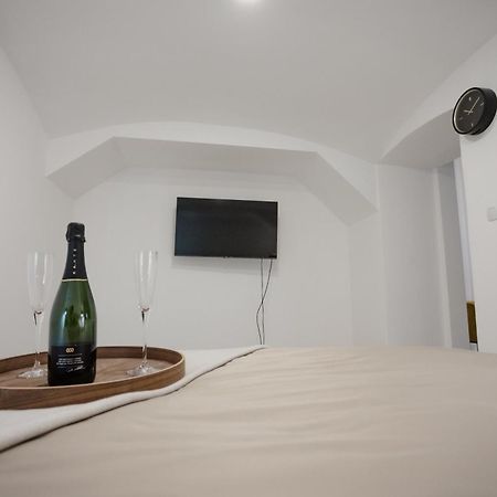 Amore Luxury Apartment Zagreb Ngoại thất bức ảnh