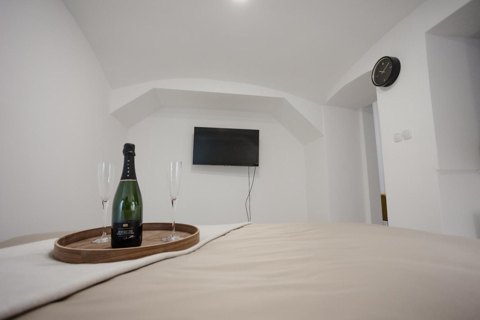Amore Luxury Apartment Zagreb Ngoại thất bức ảnh